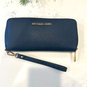 Michael Kors Long Wallet